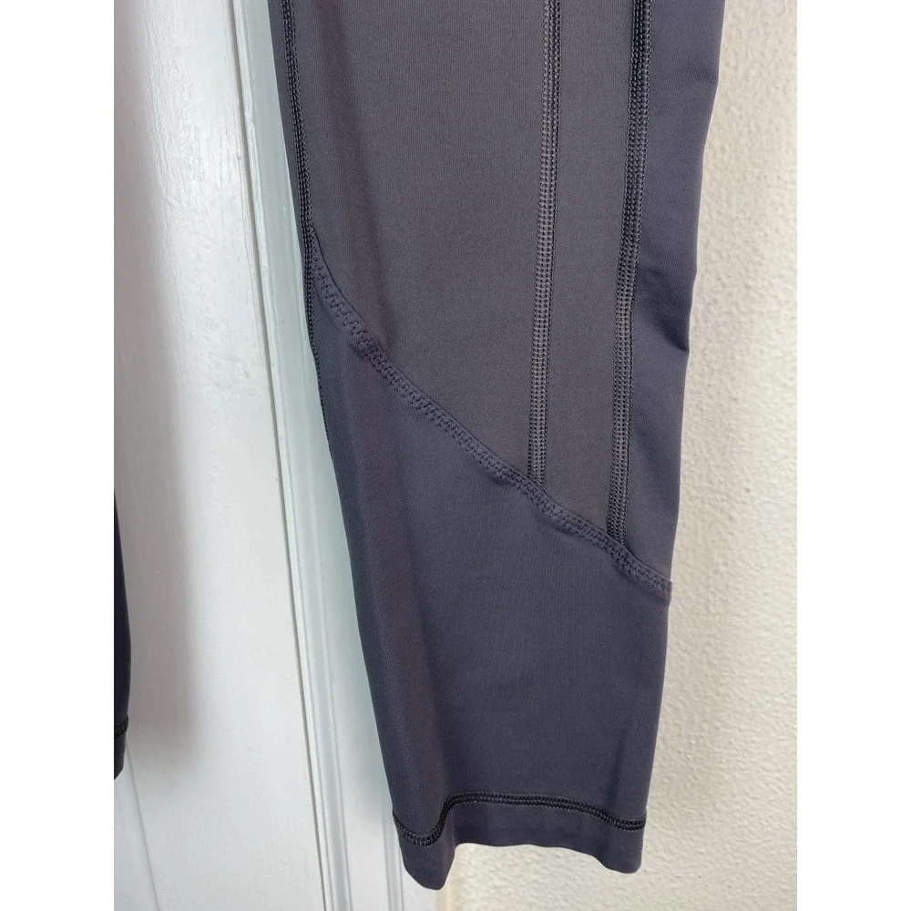 Lululemon Women's 6 Gray Stash Pocket Athletic Leggings